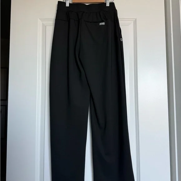 Figs High Waisted Piedra Scrub Pants - Picture 2 of 2